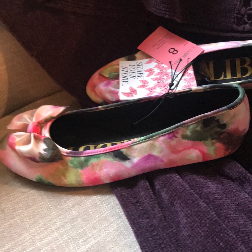 ****SOLD****Sam&Libby Ballet Slippers - Picture 4 of 4